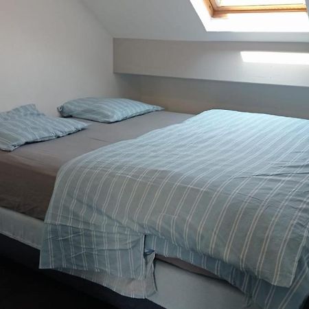 Charmant Logement Proche Disneyland Paris Parking Lagny Exteriör bild